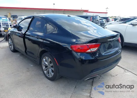 2015 Chrysler 200 S z USA, uszkodzony, nr VIN 1C3CCCBBXFN626627